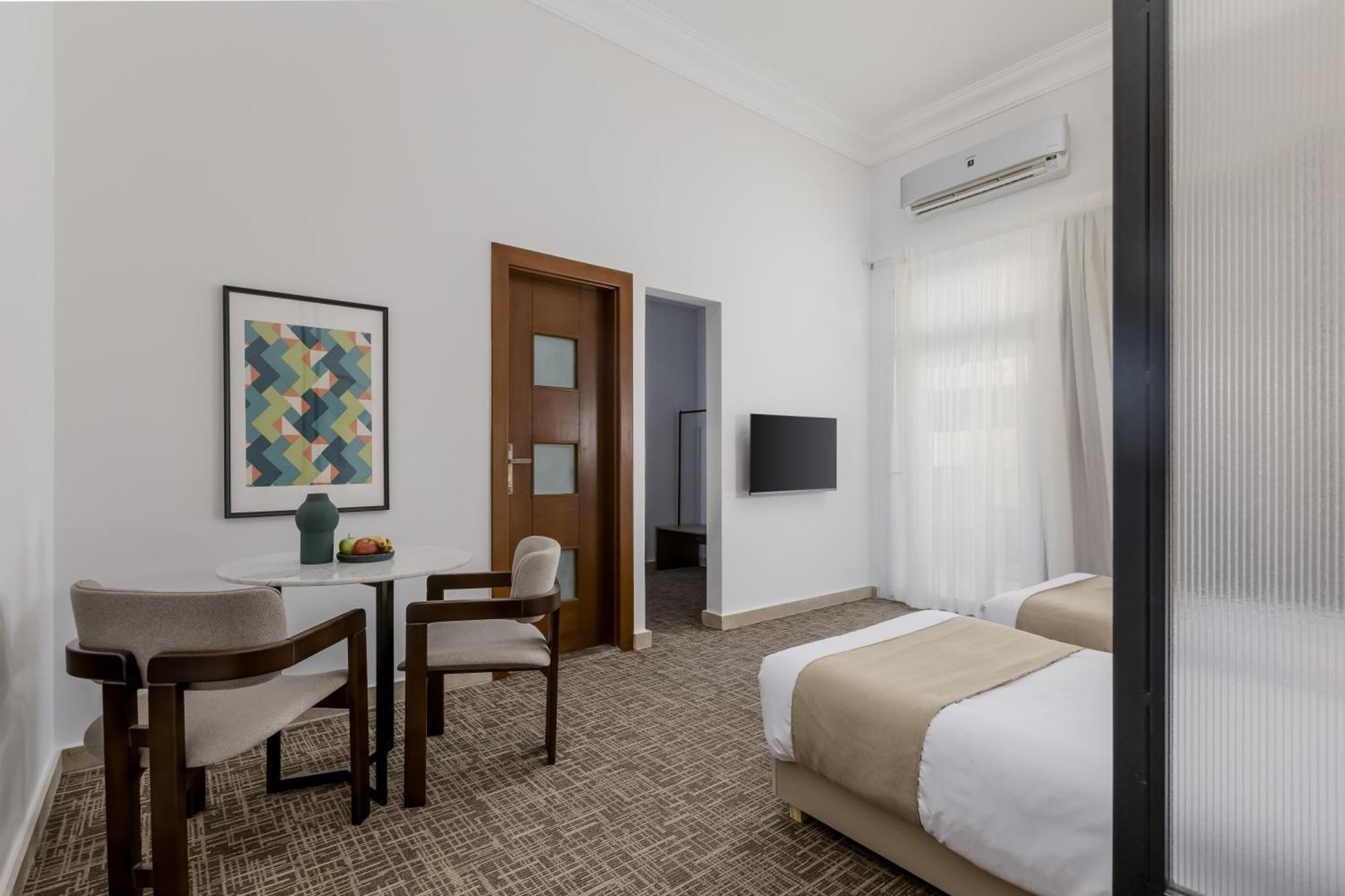 Livingville The Two-Fifty Kairo Bagian luar foto